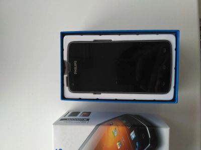 Лот: 7175529. Фото: 1. Philips Xenium W8510. Смартфоны