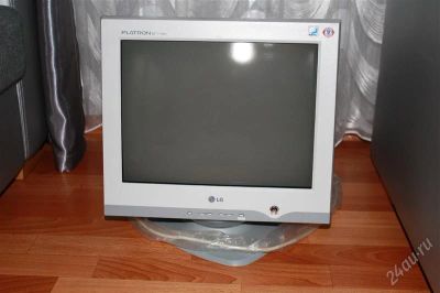 Лот: 6502980. Фото: 1. Монитор 17" LG Flatron EZ T710BH... ЭЛТ-мониторы