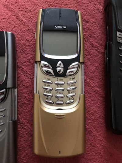 Лот: 11772238. Фото: 1. Коллекция сотовых Nokia 8 серии. Кнопочные мобильные телефоны