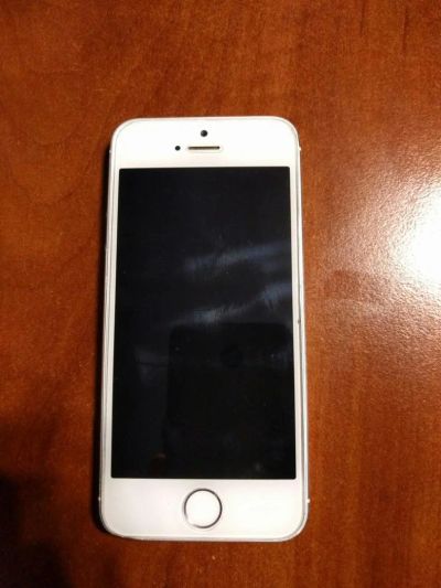 Лот: 7691620. Фото: 1. Apple iPhone 5S 16Gb LTE. Смартфоны