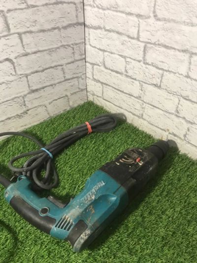Лот: 21174574. Фото: 1. Перфоратор makita HR2450. Электроинструмент