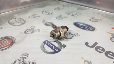 Лот: 23590937. Фото: 1. Клапан VTC Nissan Gloria VG30DT... Двигатель и элементы двигателя