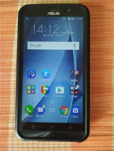 Лот: 10485416. Фото: 1. Asus ZenFon2 ZE551ML 16Gb. Смартфоны