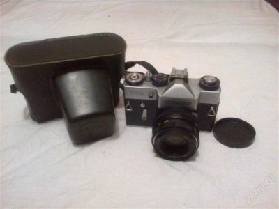 Лот: 2387107. Фото: 1. фотоаппарат зенит ttl. Плёночные зеркальные
