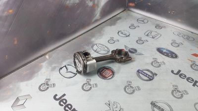 Лот: 23586377. Фото: 1. Шатун Mitsubishi Airtrek 4G63... Двигатель и элементы двигателя
