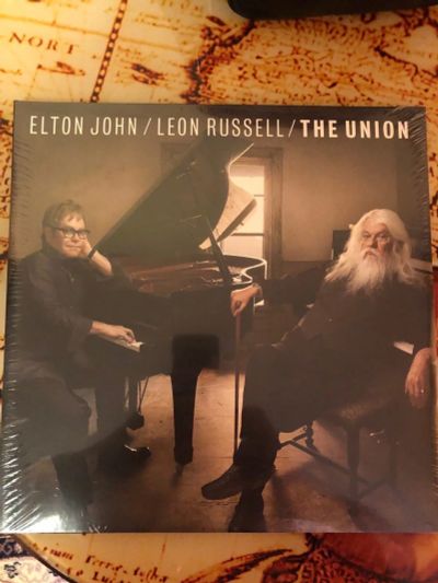 Лот: 17519704. Фото: 1. elton john leon russell union... Аудиозаписи