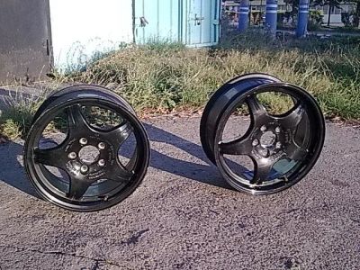 Лот: 2204477. Фото: 1. комплект почти новых европейских... Диски