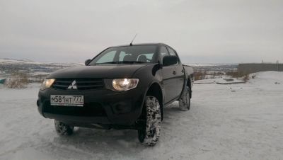 Лот: 9181577. Фото: 1. Mitsubishi L-200. Автомобили