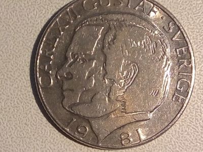 Лот: 14569149. Фото: 1. Монета Швеции 1 крона, крупная. Европа