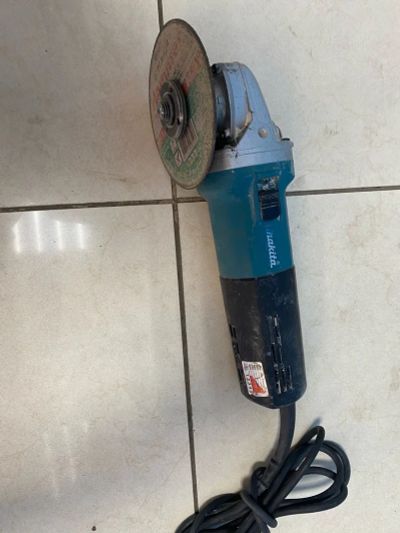 Лот: 20241530. Фото: 1. УШМ Makita 9562CVH, 1200 Вт, 125... Электроинструмент