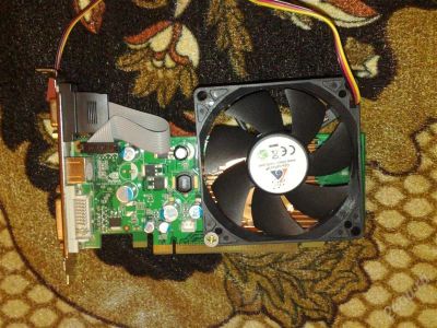 Лот: 1535584. Фото: 1. GeForce 8400 GS. Видеокарты