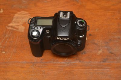 Лот: 13233982. Фото: 1. Nikon D80 + светосильный обьектив... Цифровые зеркальные
