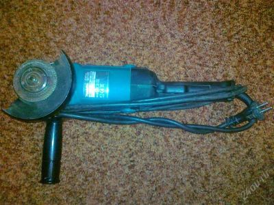 Лот: 1456647. Фото: 1. Шлифмашина Makita 9015B угловая. Другое (электрооборудование)