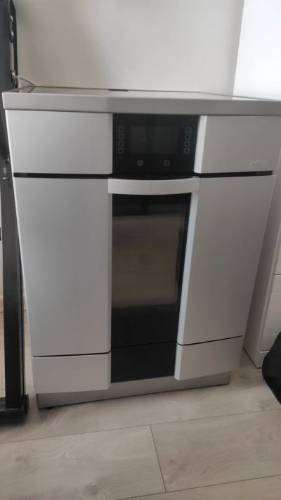 Лот: 17215550. Фото: 1. Плита электрическая Gorenje. Плиты, духовые шкафы, варочные поверхности