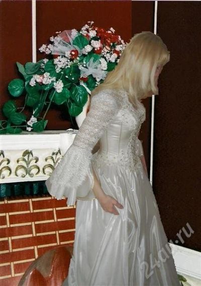 Лот: 339034. Фото: 1. Свадебное платье. Другое (свадебная мода)
