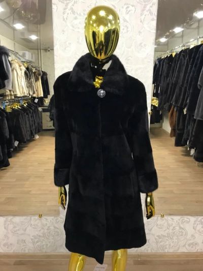 Лот: 10966992. Фото: 1. Шуба Норковая Поперечка стрижка-щипка... Верхняя одежда
