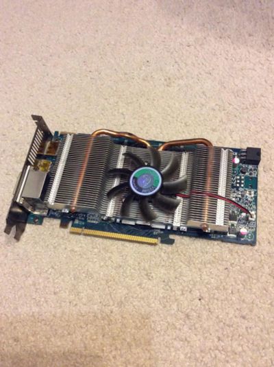 Лот: 8247551. Фото: 1. Radeon HD6850. Тихая, холодная... Видеокарты