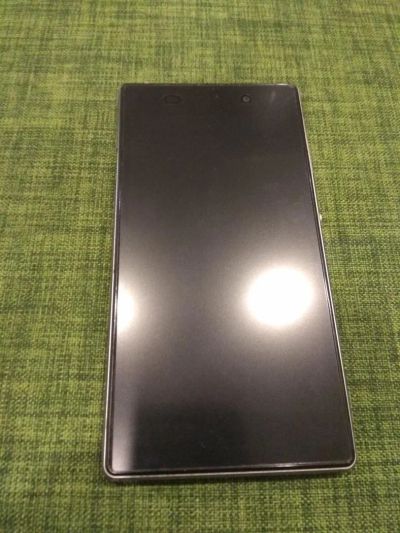 Лот: 10917388. Фото: 1. Sony Xperia Z1 C6903 Чёрный 4G... Смартфоны
