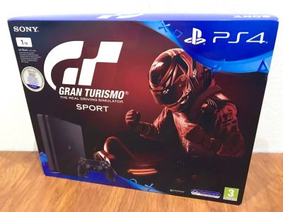 Лот: 11185836. Фото: 1. Sony PlayStation 4 Slim 1Tb, с... Игровые приставки, консоли