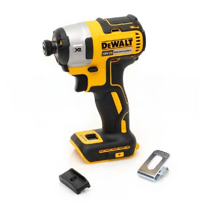 Лот: 24423394. Фото: 1. Шуруповерт аккумуляторный DEWALT... Электроинструмент