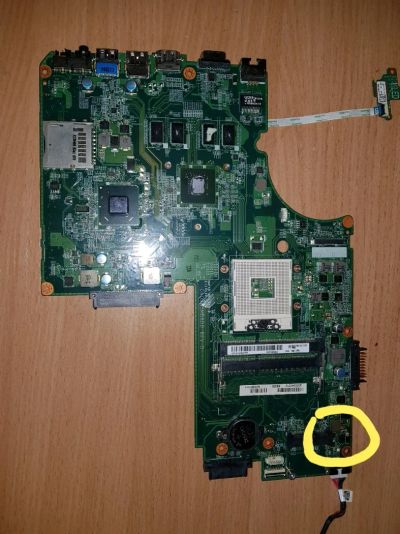 Лот: 11847004. Фото: 1. Неисправная Плата Toshiba c70... Материнские платы
