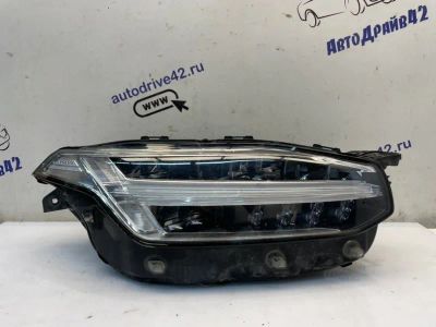 Лот: 25000853. Фото: 1. фара Volvo XC90 LA4. Оптика и освещение