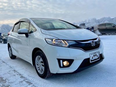 Лот: 17084924. Фото: 1. Honda Fit, 2017 год. Автомобили