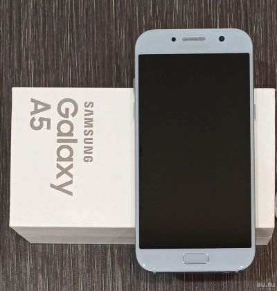 Лот: 14581545. Фото: 1. Смартфон Galaxy A5 2017 голубой... Смартфоны