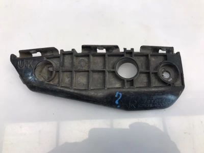 Лот: 21705039. Фото: 1. крепление бампера toyota Auris... Двигатель и элементы двигателя