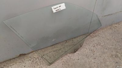Лот: 14001291. Фото: 1. Стекло боковое переднее правое... Двигатель и элементы двигателя