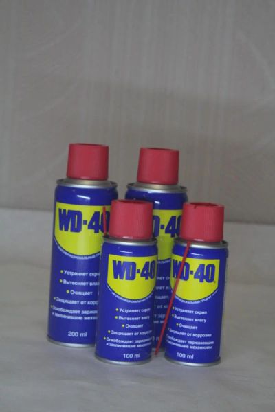 Лот: 7004389. Фото: 1. Смазка проникающая WD-40 200 мл. Масла, жидкости