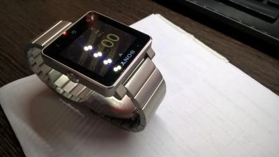 Лот: 5879952. Фото: 1. sony smartwatch 2. Смарт-часы, фитнес-браслеты, аксессуары