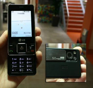 Лот: 9381712. Фото: 1. Телефон LG KC550. Кнопочные мобильные телефоны