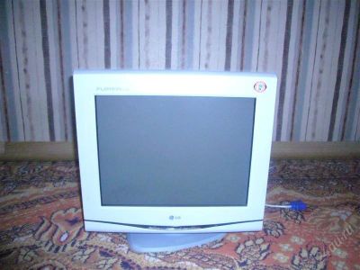 Лот: 1103237. Фото: 1. Монитор-"Flatron F700B". ЭЛТ-мониторы