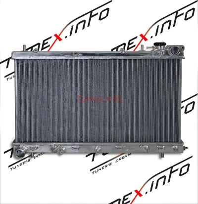 Лот: 22572469. Фото: 1. Радиатор алюминиевый Subaru Forester... Двигатель и элементы двигателя