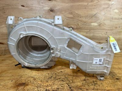 Лот: 18536150. Фото: 1. Корпус печки Isuzu Elf NHR85A... Салон