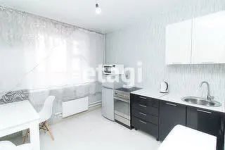 Лот: 23697910. Фото: 1. Сдам 1-комн. кв. 46.5 кв.м. Красноярск... Квартиры, студии