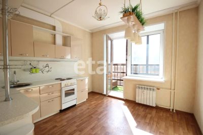 Лот: 25589179. Фото: 1. 2-комн. квартира , Красноярск... Квартиры, студии
