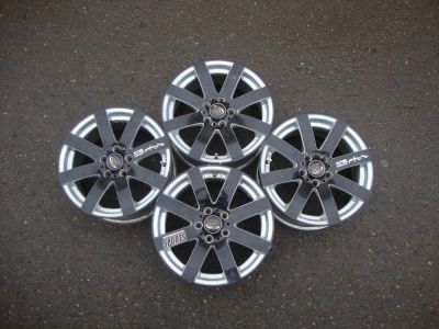 Лот: 10478521. Фото: 1. Комплект Литых дисков Sakura Wheels... Диски