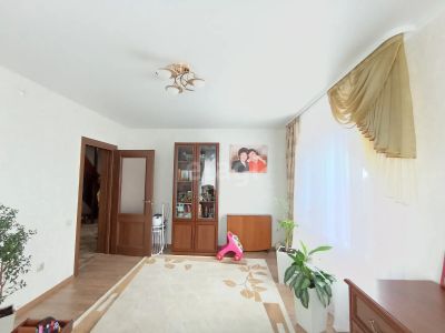 Лот: 21010281. Фото: 1. Продам 2-этажн. дом 209 кв.м... Дома