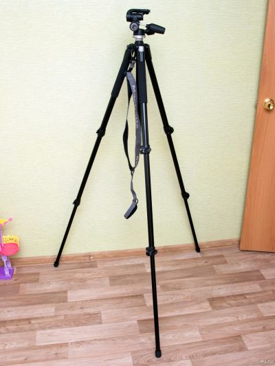 Лот: 11963112. Фото: 1. Штатив Manfrotto 055XB / 804 RC2... Штативы, держатели
