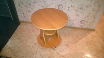 Лот: 6231583. Фото: 1. столик круглый. Журнальные столики