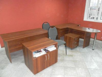 Лот: 1324523. Фото: 1. Продам офисную мебель. 10000р. Другое (офисная мебель и домашние кабинеты)