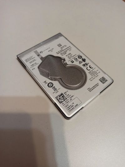 Лот: 21055055. Фото: 1. Жесткий диск hdd seagate 1тб. Жёсткие диски (HDD)