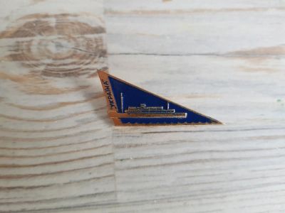 Лот: 15990389. Фото: 1. значок корабль украина ссср. Другое (значки, медали, жетоны)