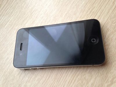 Лот: 3472487. Фото: 1. iPhone 4g 8gb отличное состояние. Смартфоны