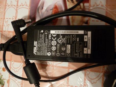 Лот: 6500780. Фото: 1. Блок питания для ноутбука ASUS. Корпуса, блоки питания