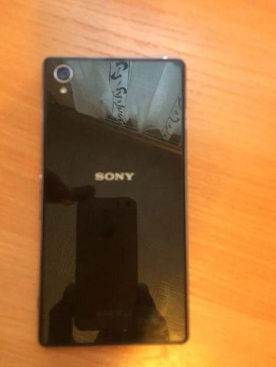 Лот: 6734168. Фото: 1. Sony Z1. Смартфоны