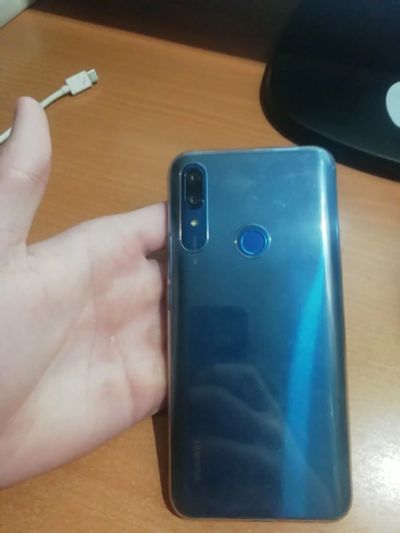 Лот: 16099313. Фото: 1. Huawei P Smart Z. Смартфоны