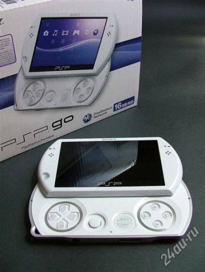 Лот: 1866669. Фото: 1. PSP GO 16Gb новая прошитая (белая... Игровые приставки, консоли